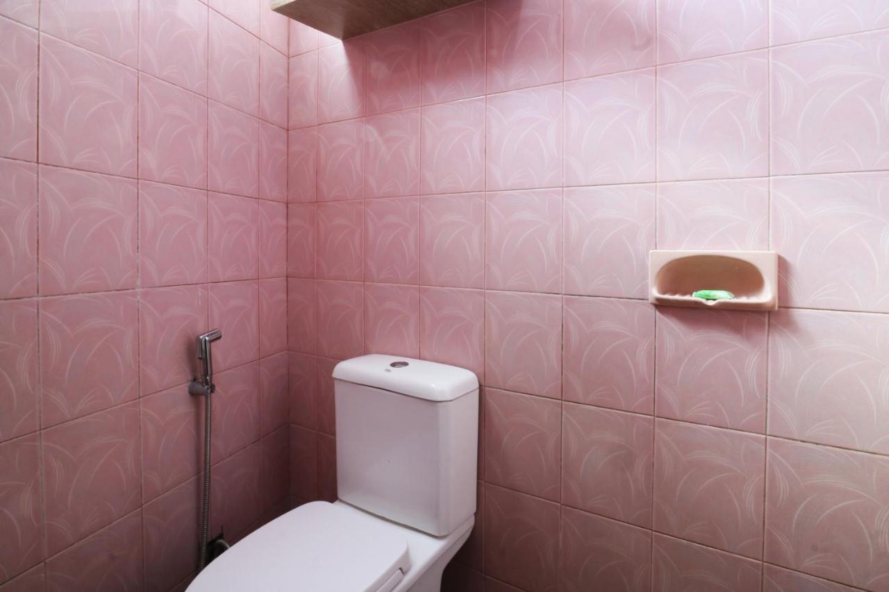 Bangsal Homestay Denpasar Esterno foto