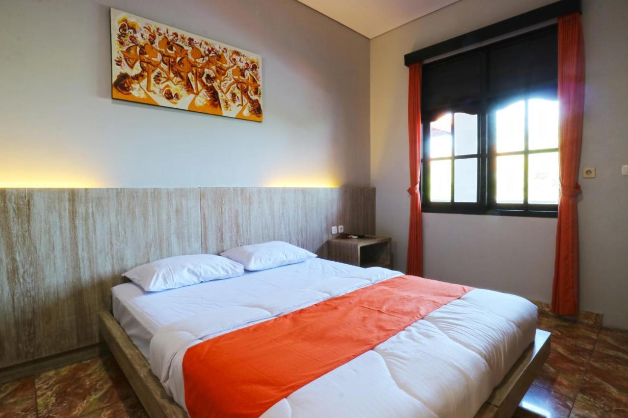 Bangsal Homestay Denpasar Esterno foto