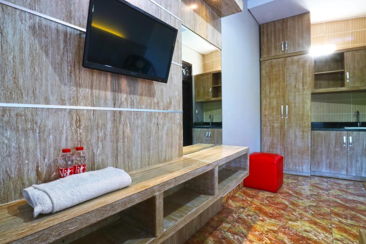 Bangsal Homestay Denpasar Esterno foto